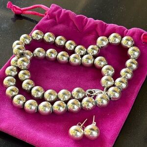 Elegant Sterling Silver Pearl Necklace and Earring Set